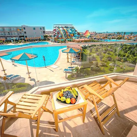 Hawaii Paradise Aqua Park Resort - Families And Couples Only Hurghada Exterior photo