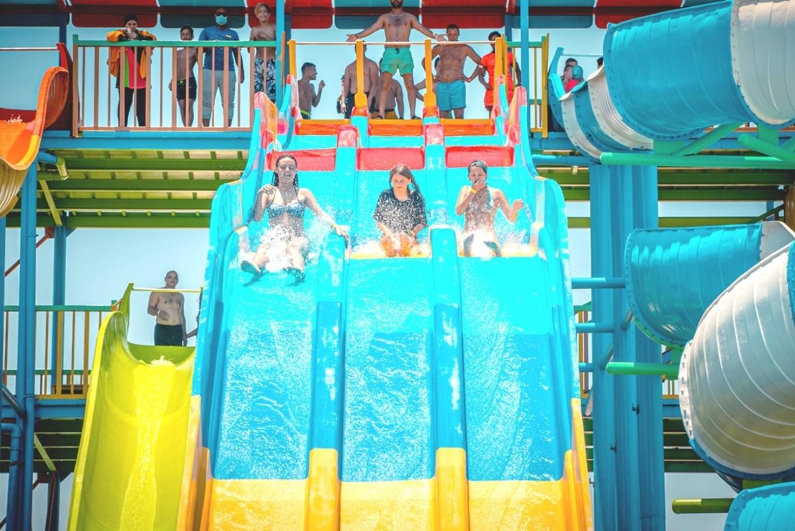 Hawaii Paradise Aqua Park - Families And Couples Only 5* الغردقة