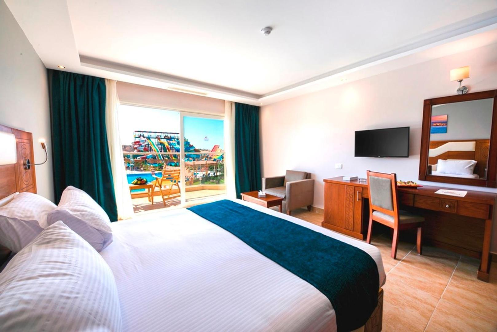 Hawaii Paradise Aqua Park - Families And Couples Only Hurghada